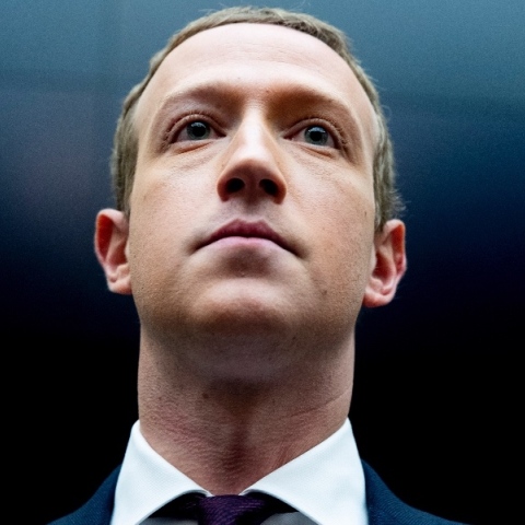 Πώς θα ήταν άραγε η ζωή χωρίς το Facebook και τα likes;