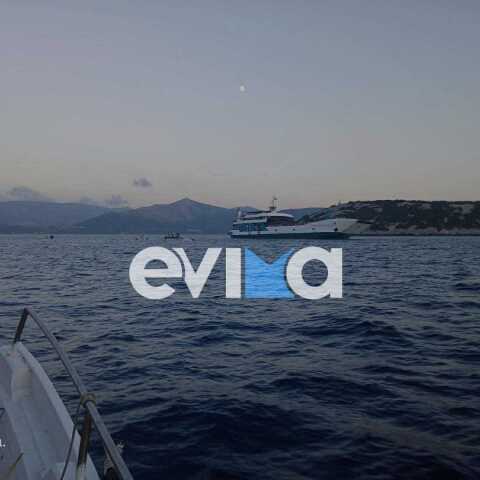 Το φέρι μποτ που προσάραξε στα Νέα Στύρα