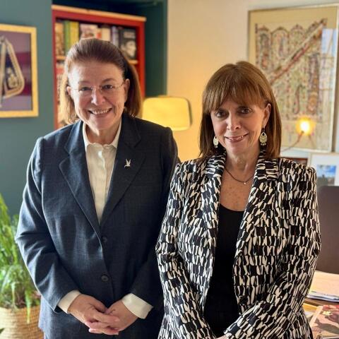 η_λινα_μενδωνη_με_την_κατερινα_σακελλαροπουλου