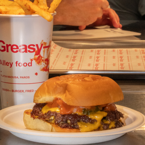 Το smash burger του Greasy Spoon
