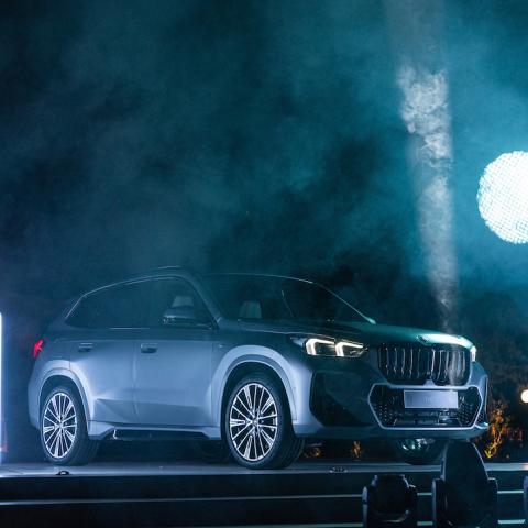 p90472240_highres_bmw-x1-national-pres