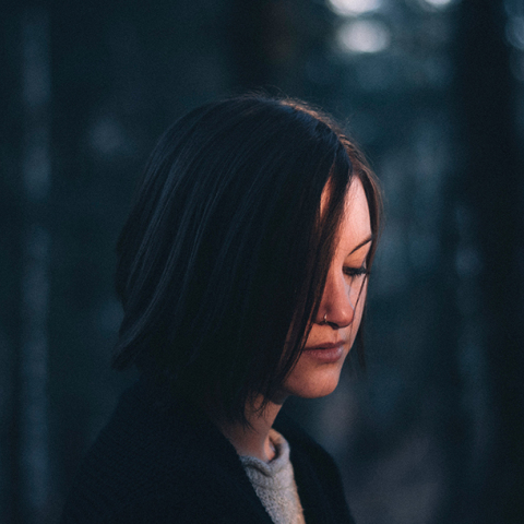 Ένα κορίτσι. 