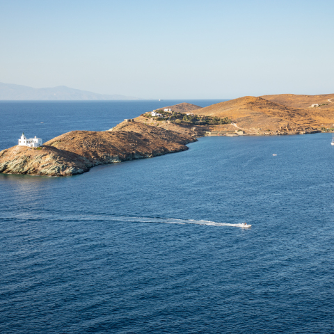Η Γιορτή των Παραμυθιών στην Κέα διεξάγεται από 22 έως 31 Ιουλίου, αφιερωμένη στον Αλέκο Φασιανό - Το επετειακό πρόγραμμα της διοργάνωσης που συμπληρώνει 20 χρόνια