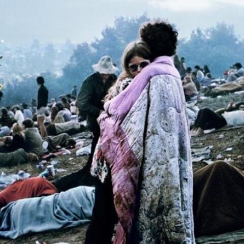 Μαζί σχεδόν 53 χρόνια μετά το ζευγάρι στην φωτογραφία του Woodstock