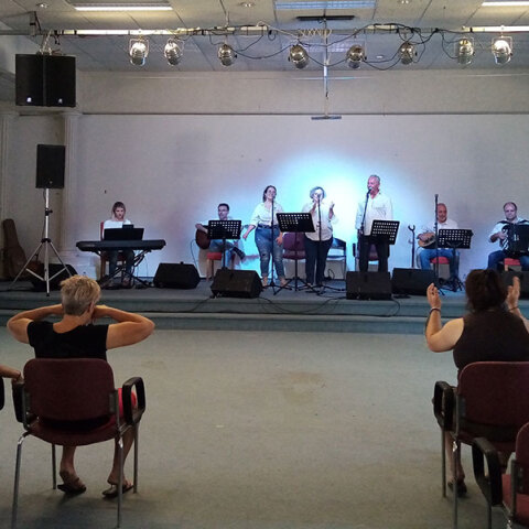 Η Pfizer Hellas Band κοντά σε ευαίσθητες κοινωνικές ομάδες με νέες μουσικές εκδηλώσεις