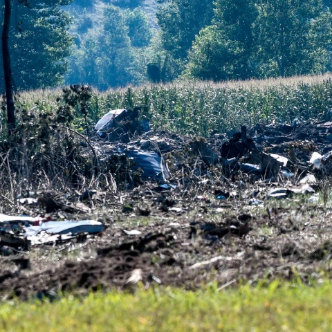 Πτώση Antonov στην Καβάλα - Συντρίμμια