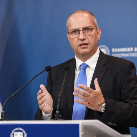 Ο κυβερνητικός εκπρόσωπος, Γιάννης Οικονόμου