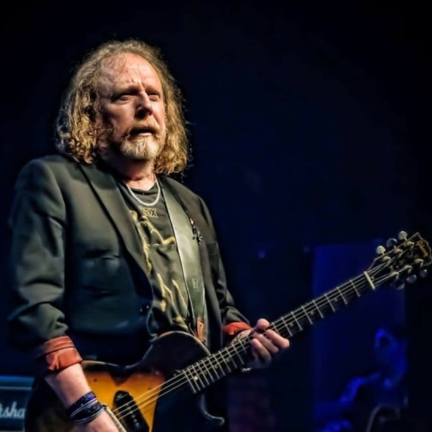 Ο κιθαρίστας των Teenage Head, Gord Lewis