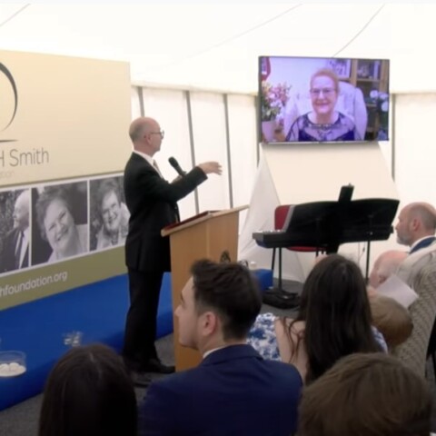 Η Marina H Smith, η πεθαμένη γυναίκα που μίλησε στην κηδεία της