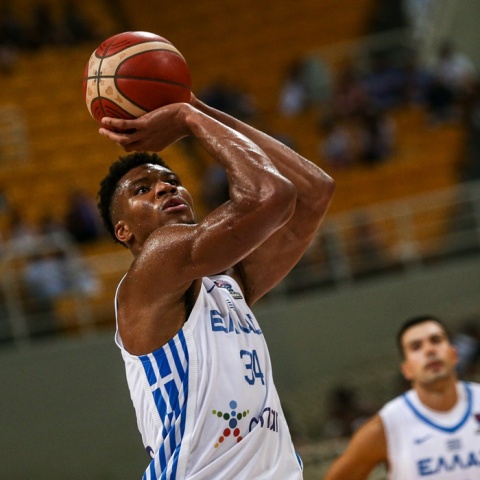 Γιάννης Αντετοκούνμπο