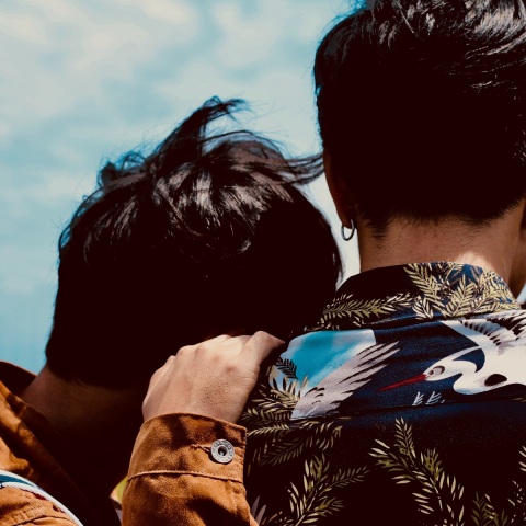 Η Σιγκαπούρη αποποινικοποιεί το σεξ μεταξύ ανδρών και γίνεται η τελευταία χώρα της Ασίας, μετά τις Ινδία, Ταϊβάν και Ταϊλάνδη, που κινείται προς την κατοχύρωση των δικαιωμάτων της ΛΟΑΤΚΙ κοινότητας. 