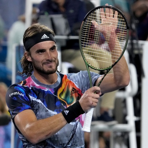 Ασταμάτητος ο Στέφανος Τσιτσιπάς στο τουρνουά Cincinnati Masters, επικράτησε του Νο1 τενίστα του κόσμου, Ντανίλ Μεντβέντεφ 