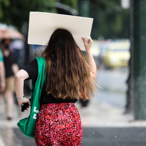 Ο καιρός σήμερα, Δευτέρα 22 Αυγούστου 2022: Επιδείνωση με βροχές και καταιγίδες σε πολλές περιοχές της χώρας – Αναλυτικά η πρόγνωση της ΕΜΥ.