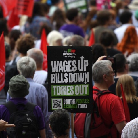 Βρετανοί διαδηλώνουν για την ακρίβεια