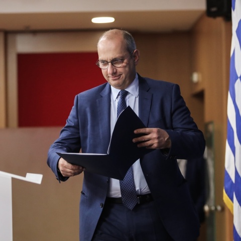 Ο κυβερνητικός εκπρόσωπος, Γιάννης Οικονόμου