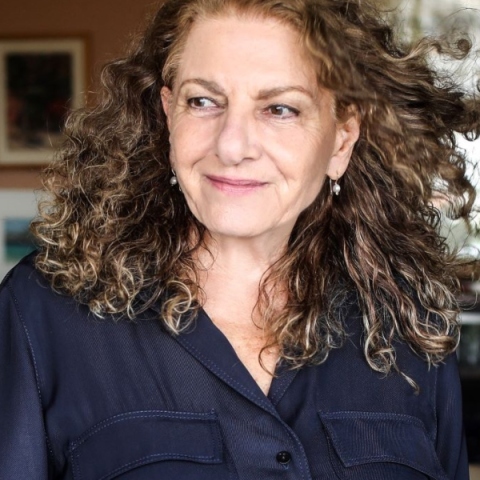 Η συγγραφέας Ρέα Γαλανάκη