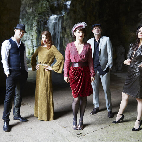 Nouvelle Vague – God Save The Queen: Tο τραγούδι της ημέρας, Παρασκευή 9 Σεπτεμβρίου 2022, από τον Athens Voice 102.5
