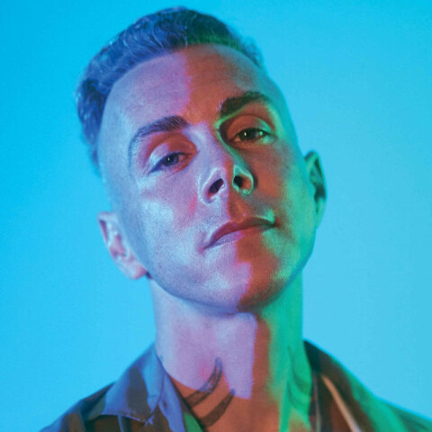 Διαγωνισμός: Κερδίστε 10 προσκλήσεις από τον Athens Voice 102.5 για τη συναυλία του Asaf Avidan στο Ηρώδειο, την Πέμπτη 22 Σεπτεμβρίου 