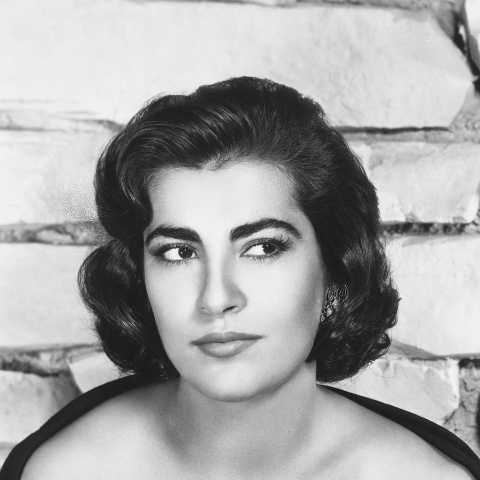 Ειρήνη Παπά