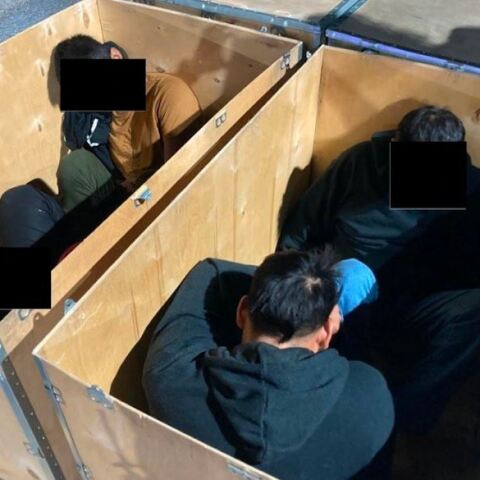 Εξαρθρώθηκε κύκλωμα διακίνησης μεταναστών 