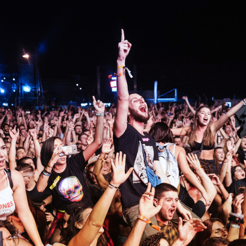 Street Mode Festival: Η Θεσσαλονίκη υποδέχεται τη γιορτή ζωντανής μουσικής, street art, dance και action sports το τριήμερο 23-25/9 στο Sonik Arena. 