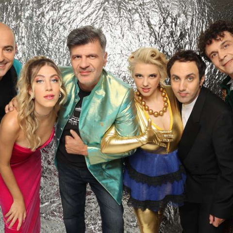 «Τα νούμερα» του Φοίβου Δεληβοριά