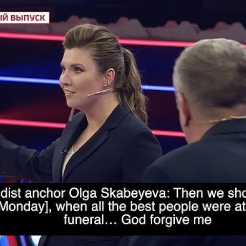 Κηδεία της βασίλισσας Ελισάβετ: «Ο Πούτιν έπρεπε να ρίξει πυρηνικά, ήταν όλοι εκεί», δήλωσε η Ρωσίδα παρουσιάστρια της κρατικής τηλεόρασης Όλγα Σκαμπέγιεβα.