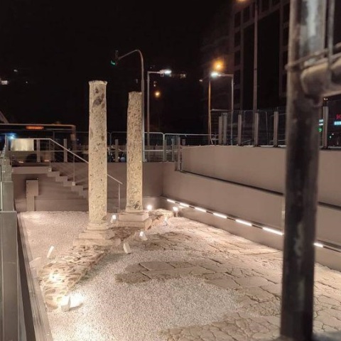 Μετρό Θεσσαλονίκης: Προχωρά το έργο στο κέντρο της πόλης – Φωταγωγήθηκαν τα πρώτα αρχαία που επανατοποθετήθηκαν στον σταθμό «Αγία Σοφία».