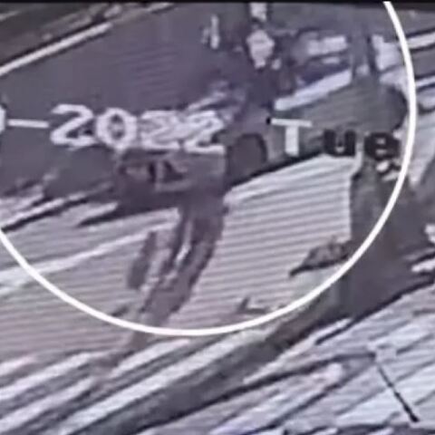 Νέα Υόρκη: Η στιγμή της πτώσης γερανού σε αυτοκίνητο