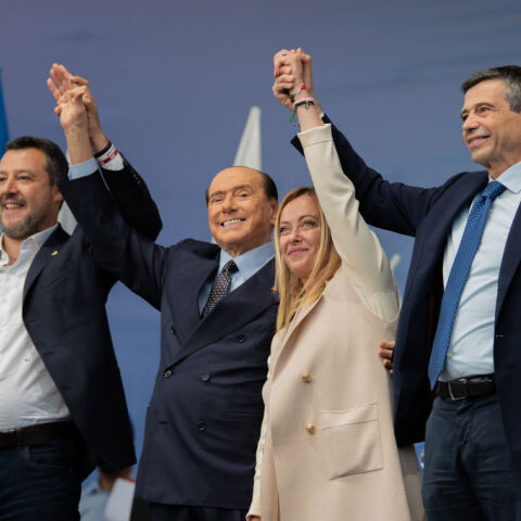Η Τζόρτζια Μελόνι και η δεξιά - ακροδεξιά συμμαχία