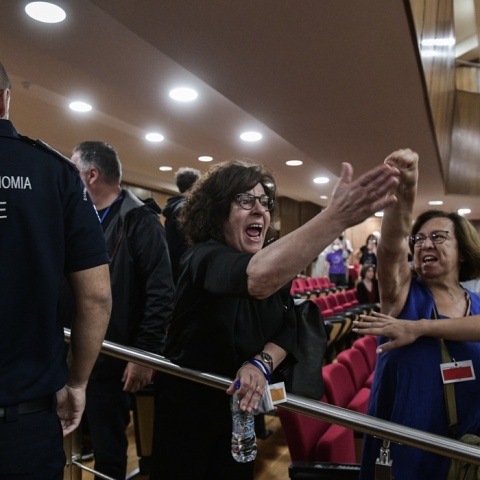 Ένταση στη δίκη της Χρυσής Αυγής - Η Μάγδα Φύσσα στη συνεδρίαση