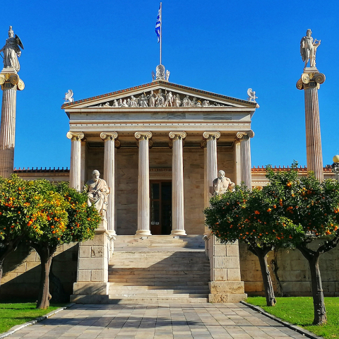 Ακαδημία Αθηνών, σε σχέδια του Θ. Χάνσεν και δωρεά του Σίμωνος Σίνα