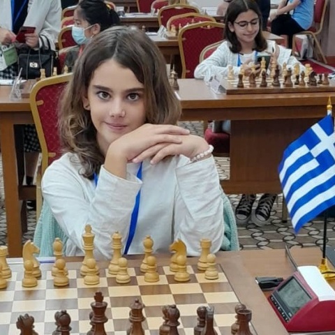 Το ελληνικό σκάκι γιορτάζει μία σπουδαία διάκριση - Η Ευαγγελία Σίσκου κατέκτησε την 3η θέση στο Παγκόσµιο Ατοµικό Πρωτάθλημα που ολοκληρώθηκε στη Γεωργία. 