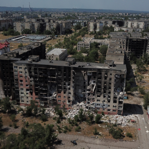 Κατεστραμμένα κτίρια στο Λουχάνσκ 