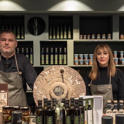 Η Ρούλα Γρίβα Νόττα και ο Κωνσταντίνος Νόττας 