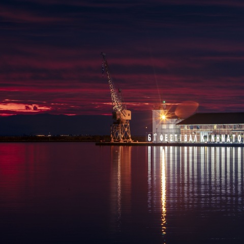 Πρωταγωνίστρια η γυναίκα στο πόστερ του 63ου Φεστιβάλ Κινηματογράφου Θεσσαλονίκης, που δημιούργησε ο εικαστικός και visual artist Δημήτρης Τριμίτζιος (Taxis).