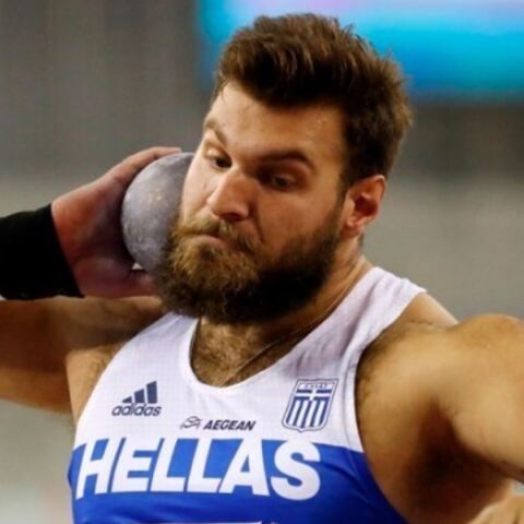 Ο Νικόλας Σκαρβέλης