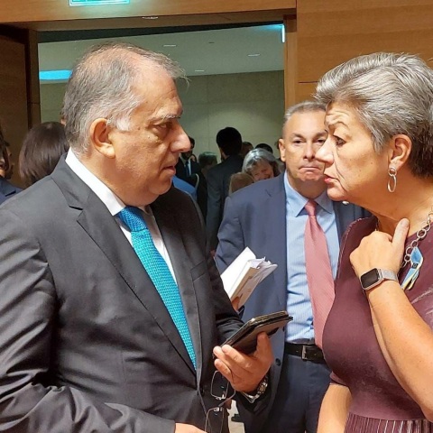 Ο Τάκης Θεοδωρικάκος ενημέρωσε την Ε.Ε. για το απάνθρωπο περιστατικό στον Έβρο και τη νέα εργαλειοποίηση του μεταναστευτικού από την Τουρκία. 