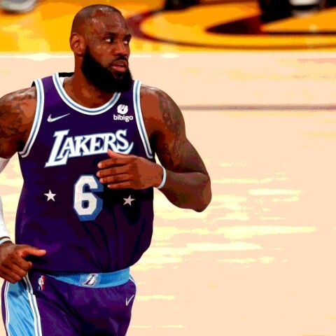 O Λεμπρόν Τζέιμς