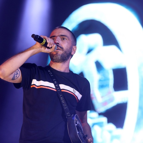 Συναυλία του ΛΕΞ στη Θεσσαλονίκη:  Περισσότεροι από 25.00 θεατές αναμένεται να παρακολουθήσουν το αποψινό live - Ναυλώθηκαν πούλμαν από όλη την Ελλάδα.