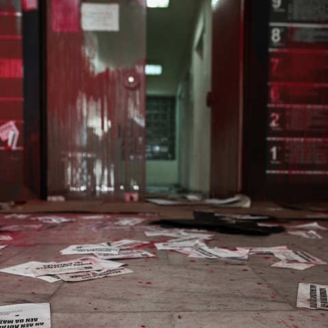 Μπογιές και συνθήματα από αντιεξουσιαστές στο σπίτι ανακρίτριας - Αναλυτικά η ανακοίνωση της Ένωσης Δικαστών και Εισαγγελέων.