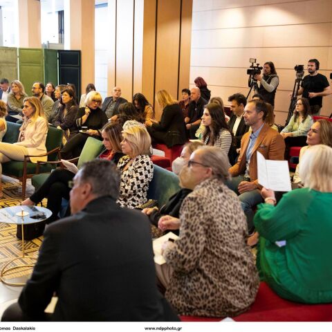 giwa_συνεντευξη_τυπου