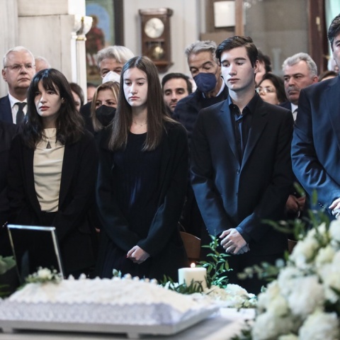 Τα παιδιά και ο σύζυγος της Φώφης Γεννηματά