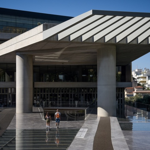 Τις πόρτες τους ανοίγουν την Παρασκευή 28 Οκτωβρίου οι αρχαιολογικοί χώροι, τα μνημεία και τα μουσεία του κράτους για να υποδεχθούν με ελεύθερη είσοδο το κοινό.