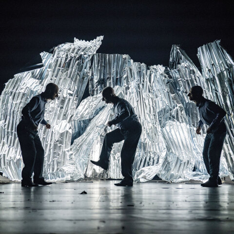 Από την παράσταση ELENIT του Ευριπίδη Λασκαρίδη