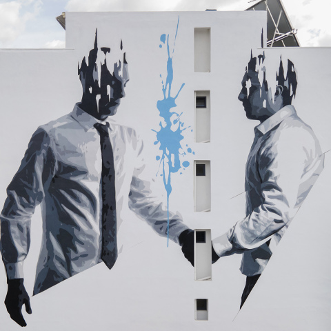 «Managers», η νέα τοιχογραφία του ΙΝΟ στο Μεταξουργείο. 