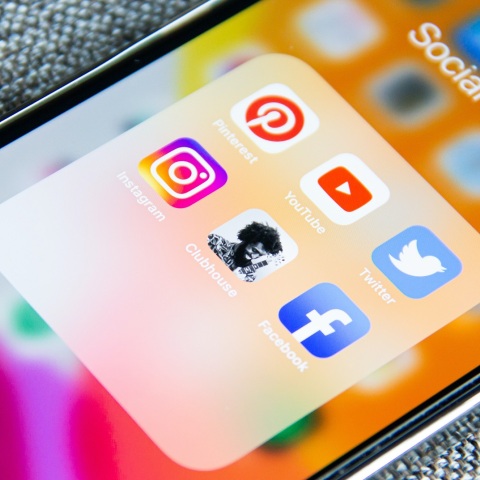 Ανανεώνεται η δημοφιλής πλατφόρμα βίντεο YouTube - Τι αλλάζει για τους χρήστες με τις καινούργιες ενημερώσεις στη θυγατρική της Google. 