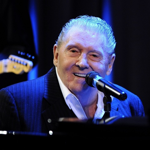 Τζέρι Λι Λιούις: Την τελευταία του πνοή άφησε σε ηλικία 87 ετών ο ερμηνευτής θρυλικών ροκ εν ρολ επιτυχιών - Επιβεβαίωσε την είδηση ο ατζέντης του.