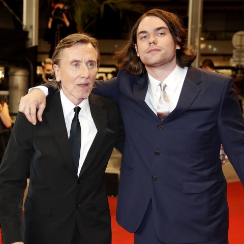 Πέθανε ο Κόρμακ Ροθ, γιος του ηθοποιού Τιμ Ροθ - Το συγκινητικό μήνυμα της οικογένειας για τον μουσικό που έχασε τη μάχη με τον καρκίνο σε ηλικία 25 ετών.