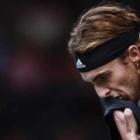 Ο Στέφανος Τσιτσιπάς επικράτησε άνετα με 2-0 σετ του Ντάνιελ Έβανς στην πρεμιέρα του στο Paris Masters και προκρίθηκε στον τρίτο γύρο του τουρνουά.